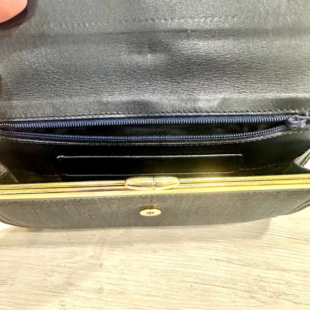 Dior Navy Long Wallet 🥳HOST PICK🥳